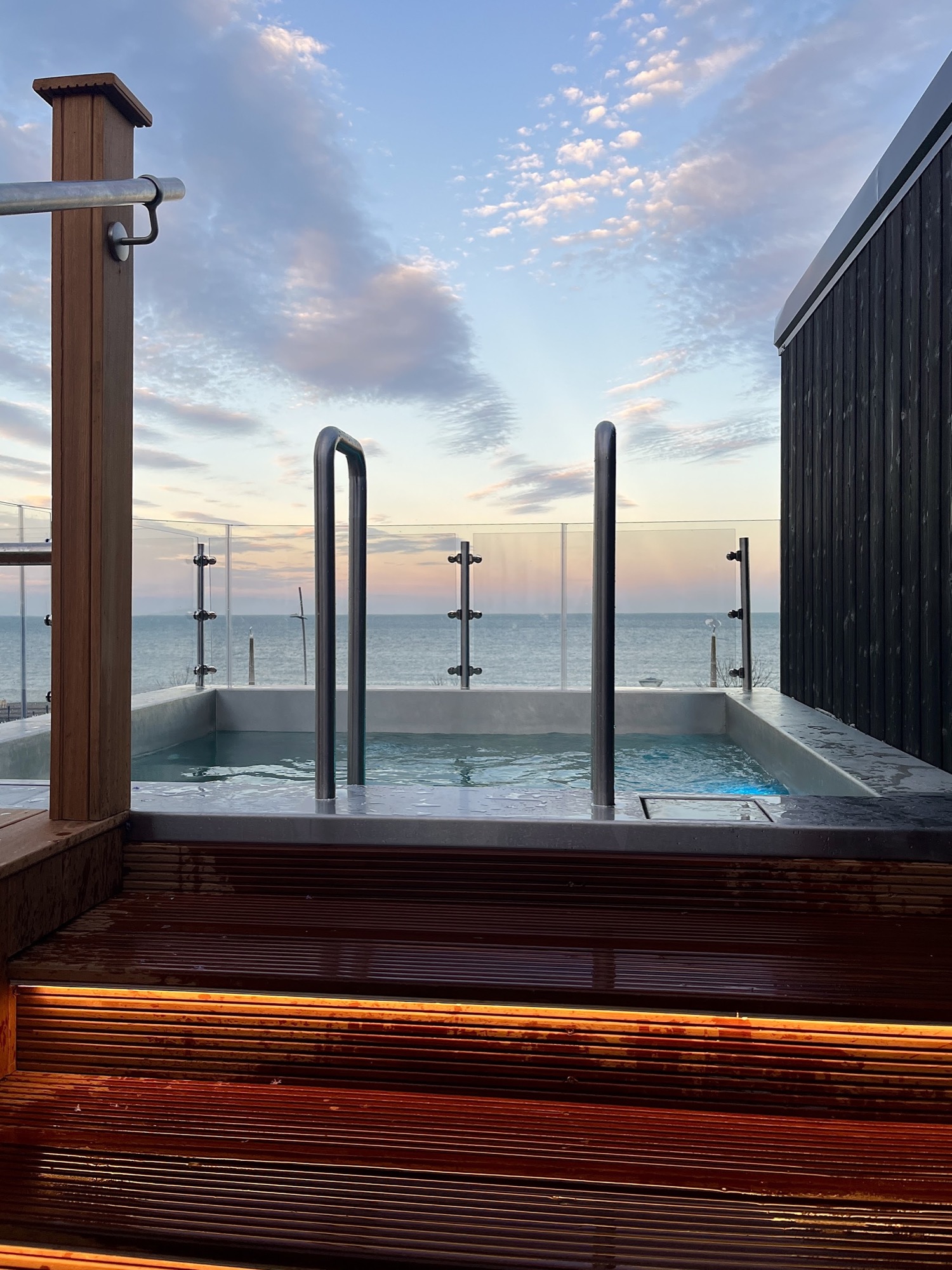 Helios Sauna Bray Rooftop photo 4