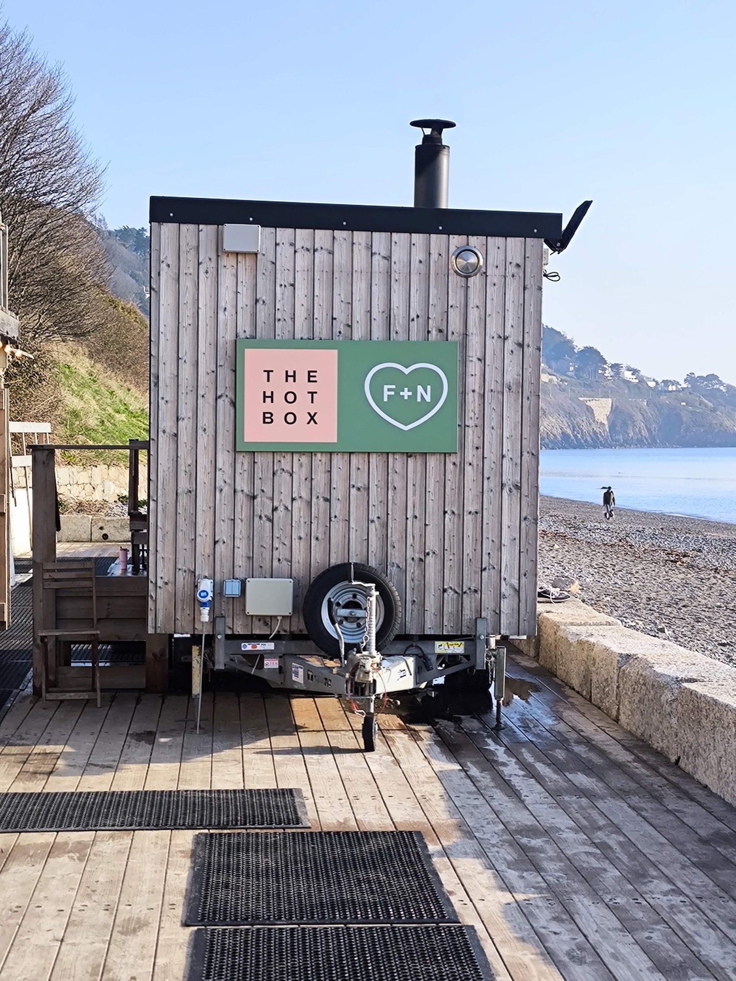 Hot Box Sauna Killiney Beach photo 4